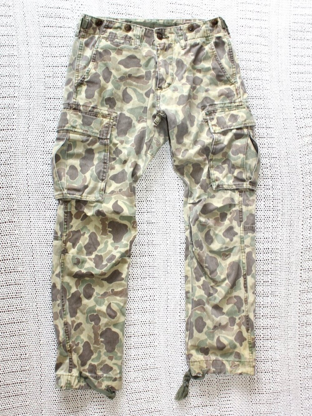 MNML Cargo Men's Pants Size W28/L29 Green Utility Camouflage Army Navy cotton